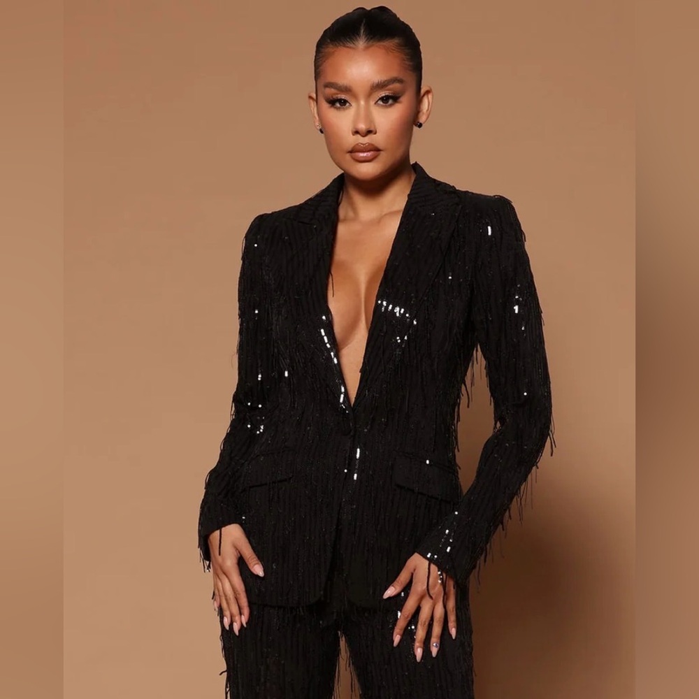 Nova Luxe Black Sequins Fringe Blazer NWT XL Deep V Neckline